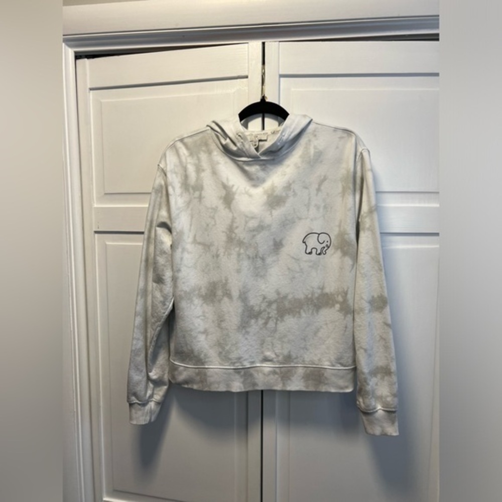 Ivory Ella Cropped Sweatshirt Size Women’s Medium Color Gray And Green Tie Dye